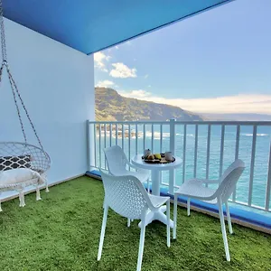 https://holiday-feel-b.tenerifehoteles.net