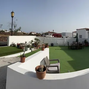 https://casa-toms.in-canary-islands.com