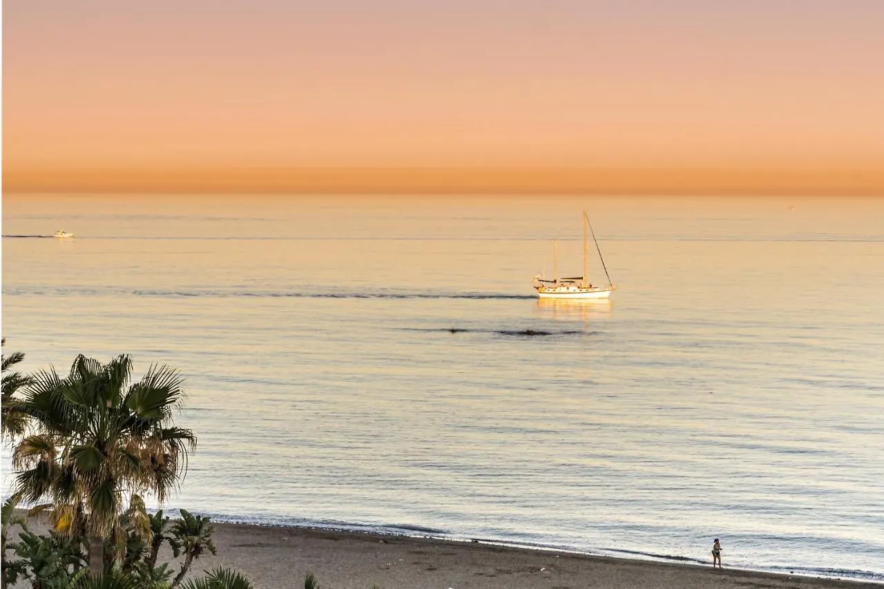 Bonito Apartamento En Primera Linea De Playa Estepona 0*,  Spain